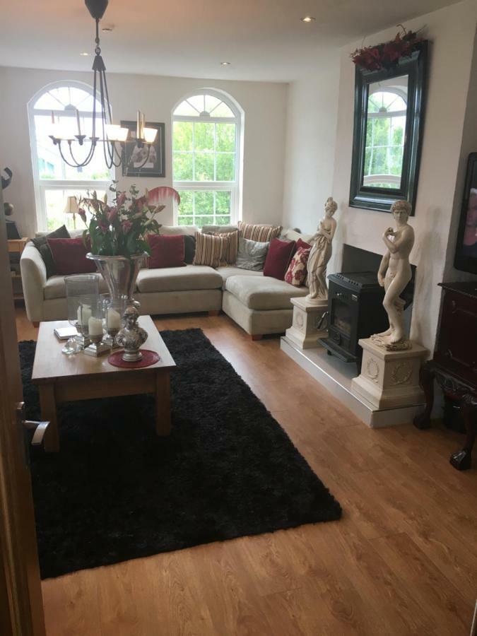 Drumhouse Guesthouse Knock  Dış mekan fotoğraf